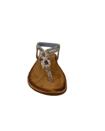 CHAUSSURES ELUE PAR NOUS REAPPARU