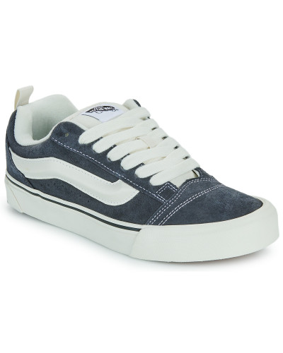 Baskets basses femmes Vans Knu Skool Gris