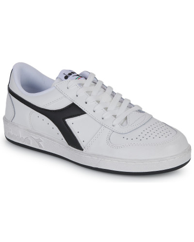 Baskets basses femmes Diadora MAGIC BASKET LOW ICONA Blanc