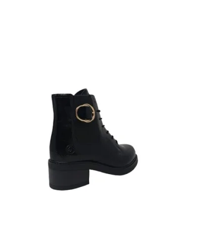 CHAUSSURES REMONTE D1A72