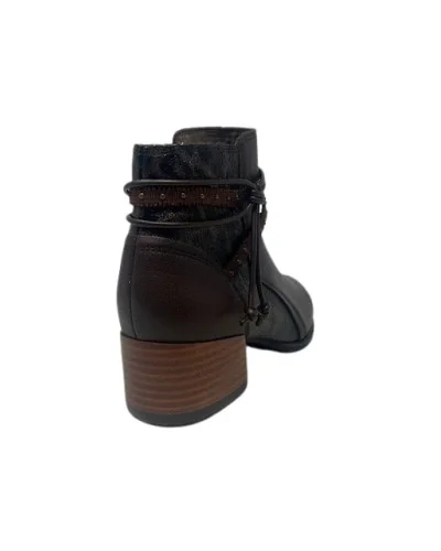 CHAUSSURES FUGITIVE BANKS