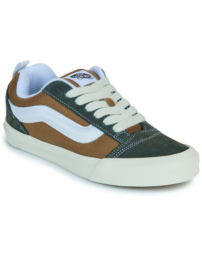 Baskets basses femmes Vans Knu Skool Marron