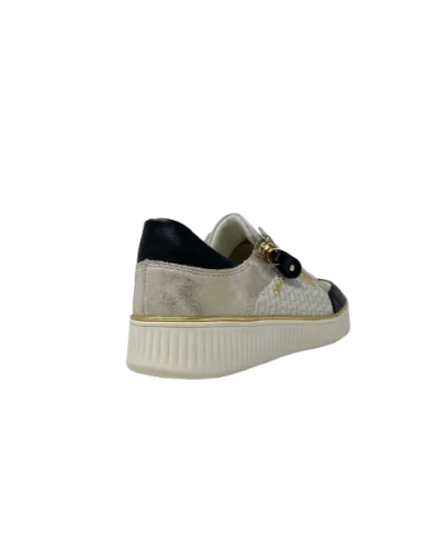 CHAUSSURES REMONTE D2E04