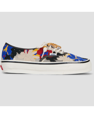 Baskets basses femmes Vans LX Authentic 44 Needlework MULTI Multicolore