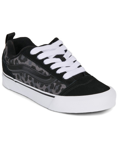 Baskets basses femmes Vans Knu Skool Noir