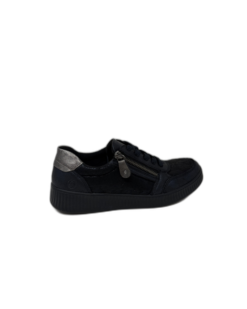 CHAUSSURES REMONTE D2E05
